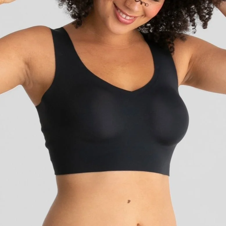 Evelyn & Bobbie Defy Black Wireless Bra